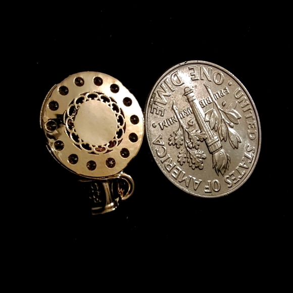 14kt Yellow &  Rose Gold Jesus/Saints Head Cubic Zirconia Pendant - Picture 4 of 4